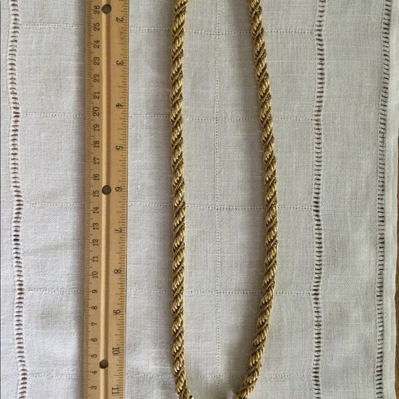 Monet Vintage Double Twist Goldtone Rope Necklace - Picture 6 of 8